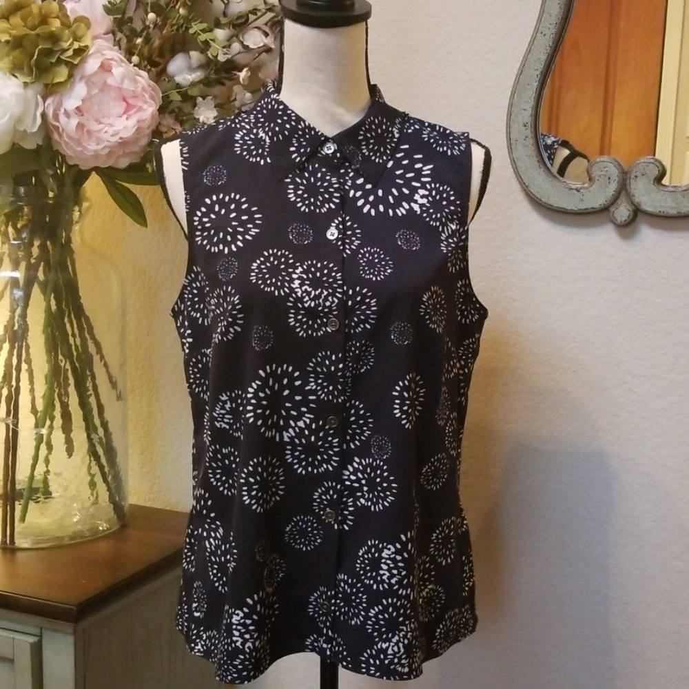 CAbi Dandelion Wish Sleeveless Top